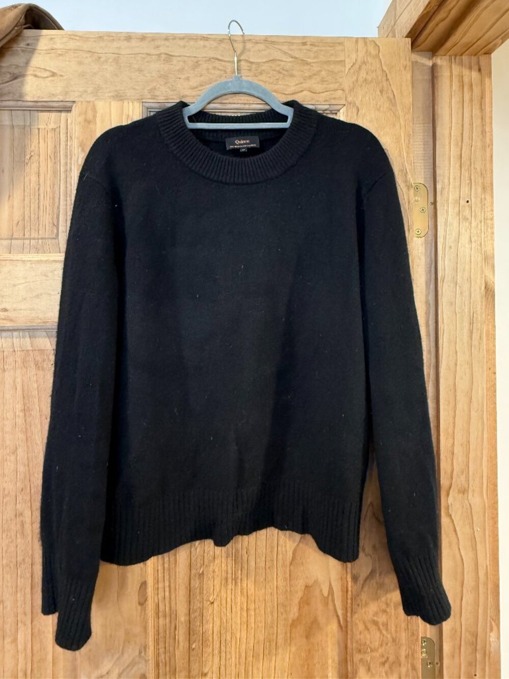 Black Quince Cashmere Sweater Size M